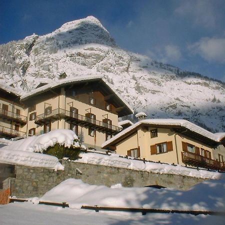 Hotel Ottoz Meuble Курмайор Екстер'єр фото